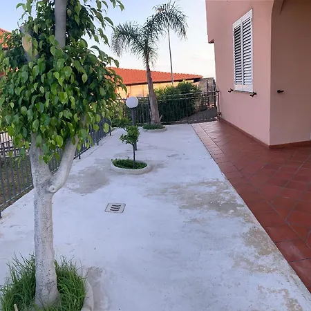 Fichera Monolocale Apartamento *